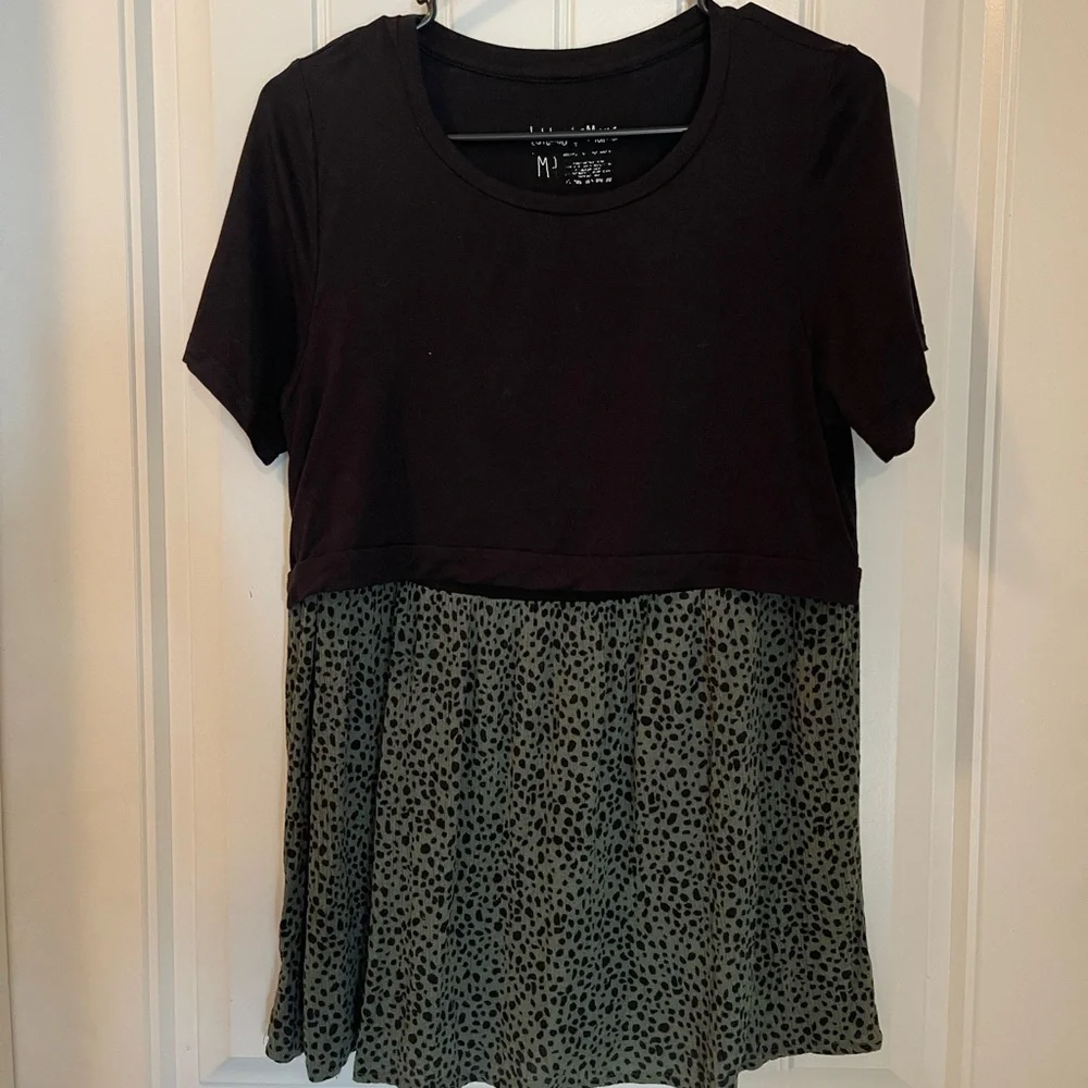 Latched mama shirt - Picture 1 of 1